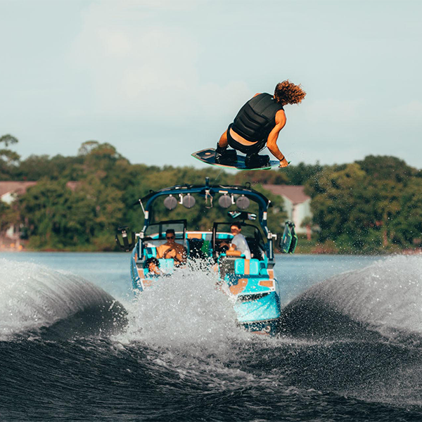 Wakeboard Jobe Conflict